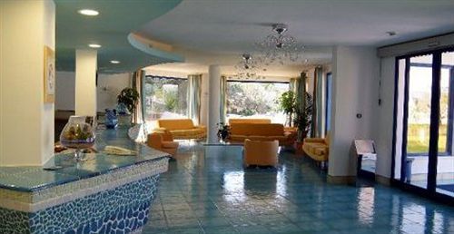 Hotel Club Cala Longa Montauro Exteriér fotografie